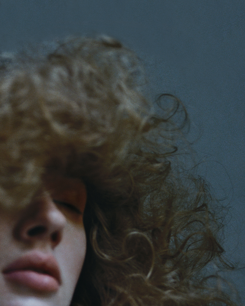 Curls, Personal Project by photographer Daniel Scheel | 8AM artist management