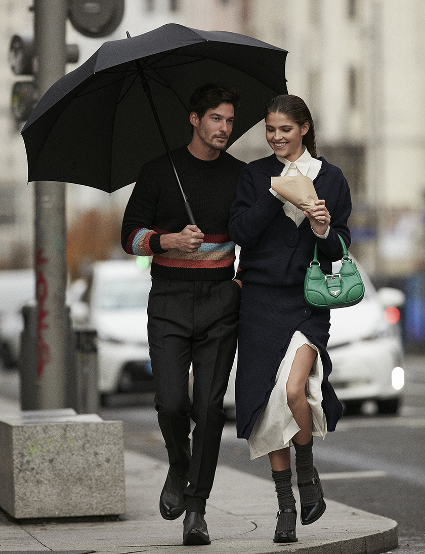 Love story editorial for Elle Spain photographed by our artist Rafa Gallar in Madrid. Featuring Julieta Gracia and Edu Roman walking trough  the streets of Madrid. 