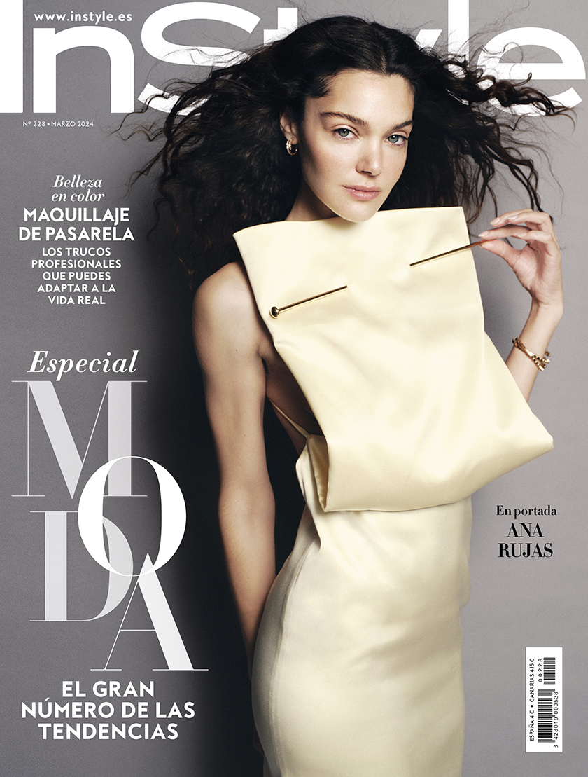 Cover of InStyle magazine's March Issue. 