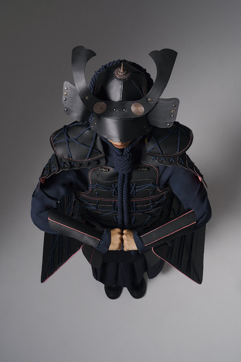 Model with a samurai costume made with Reishi from MyCoWorks. 