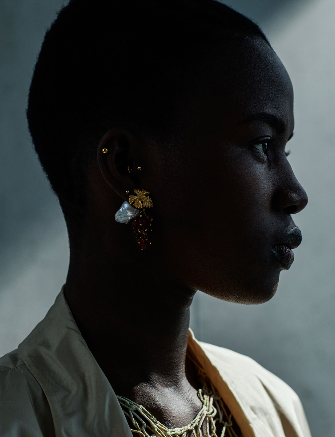 ESTERNO GIORNO FOR AMICA MAGAZINE BY FREDERICO MARTINS REPRESENTED BY 8AM