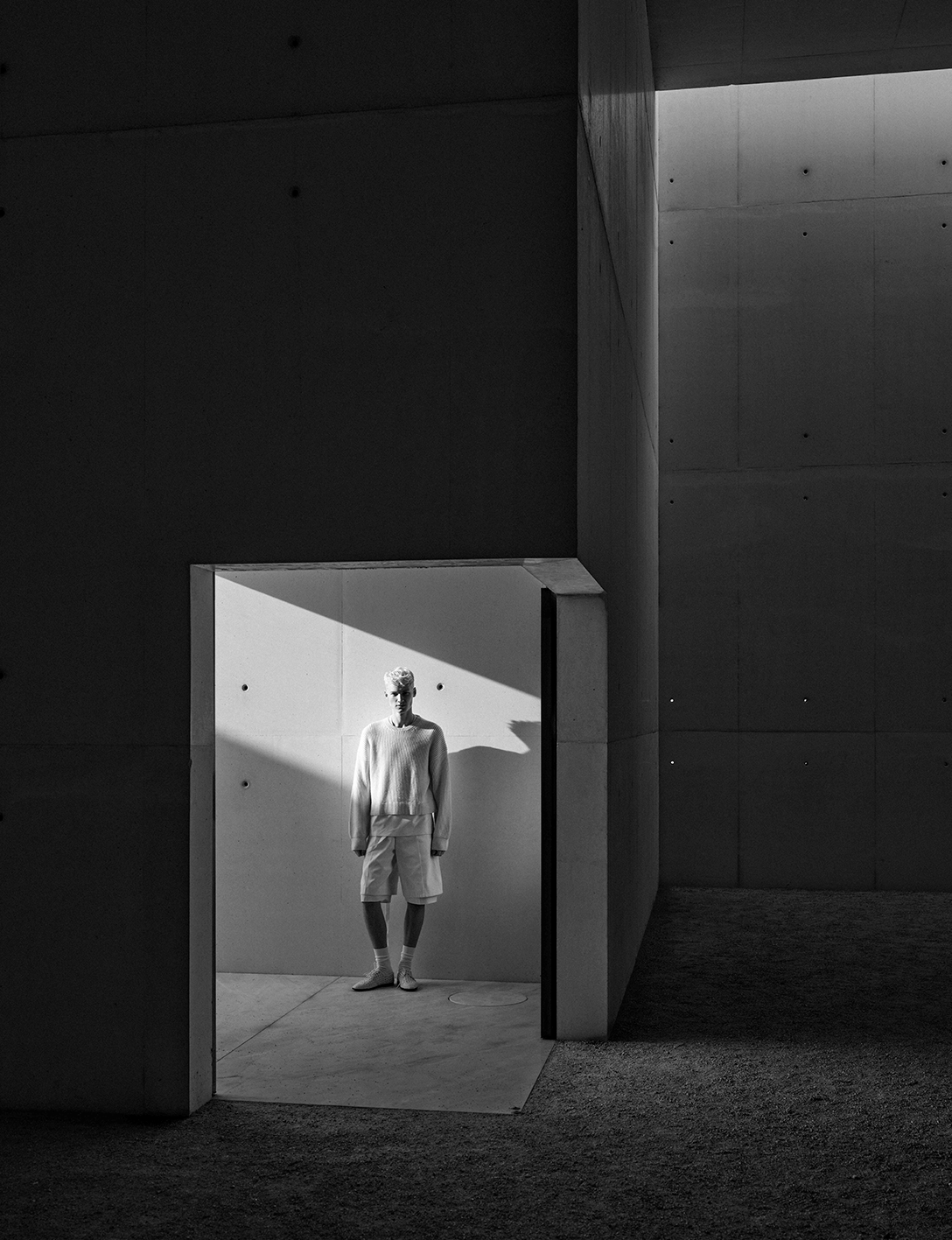 L'OFFICIEL HOMMES ITALY FREDERICO MARTINS 8AM