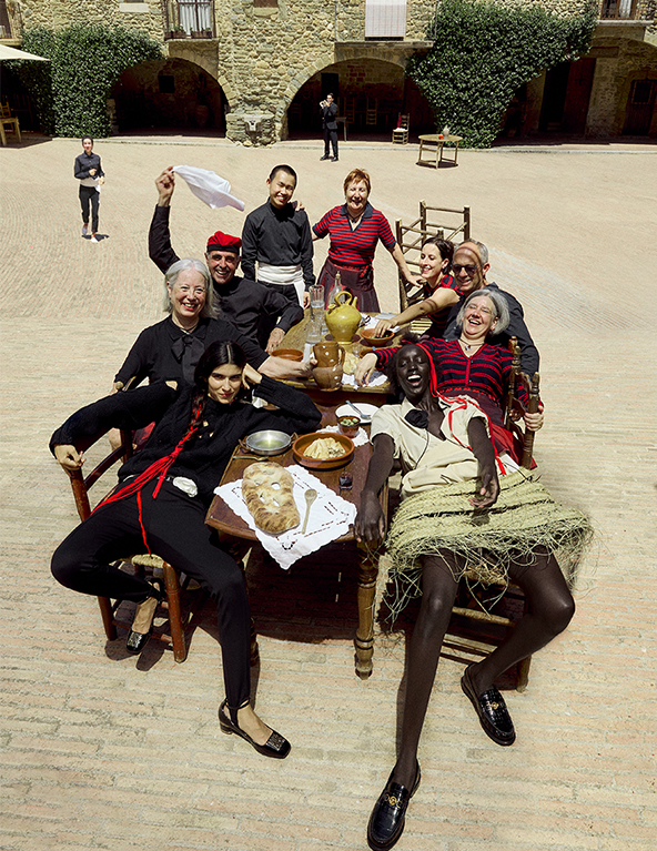 LaSardana_Numero_Netherlands_Pedro_Braga_photographer_8AM_production_barcelona