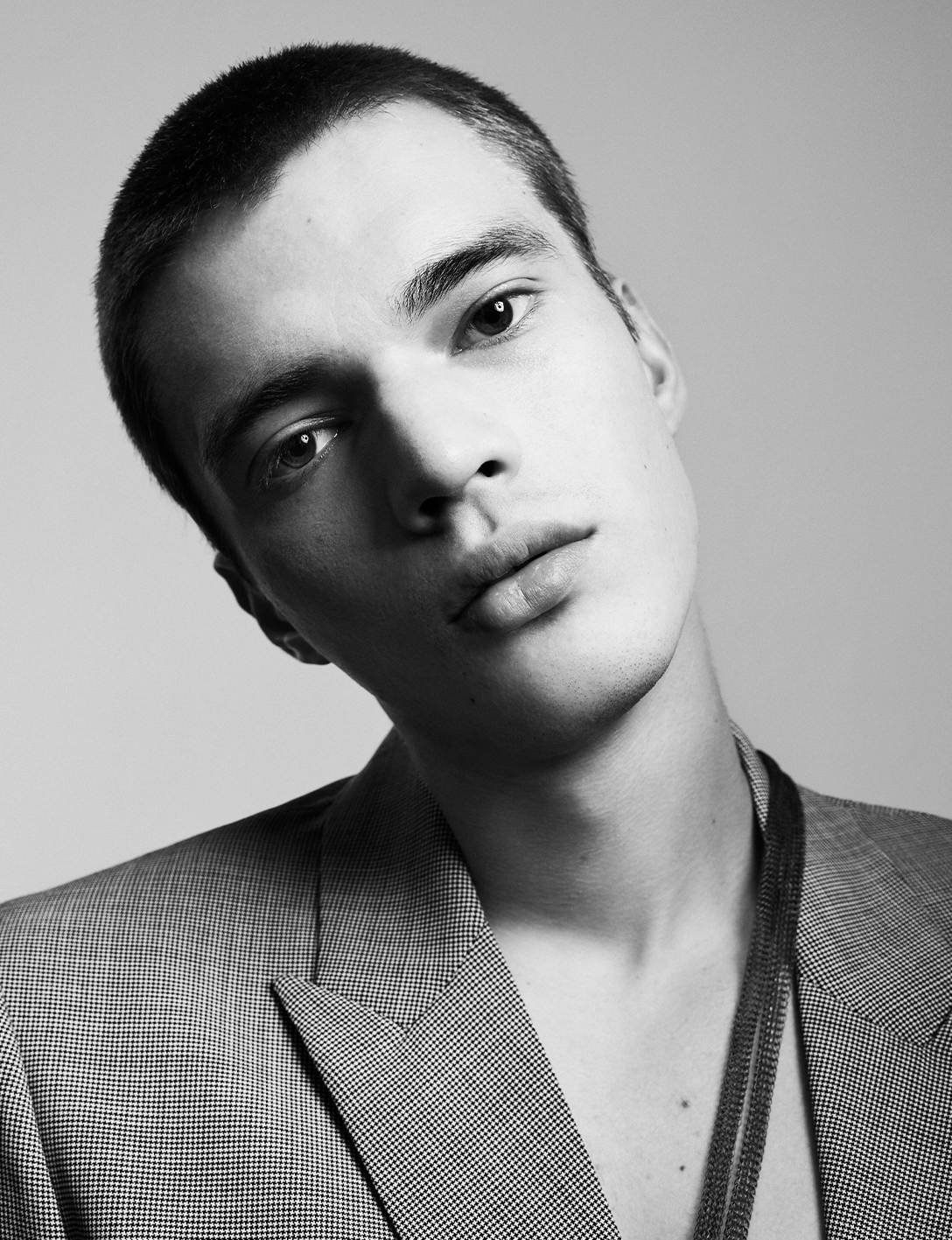 Editorial for The Perfect Man magazine photographed by Pedro Beraldo - 8AM