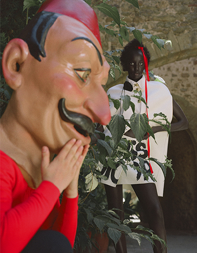 LaSardana_Numero_Netherlands_Pedro_Braga_photographer_8AM_production_barcelona