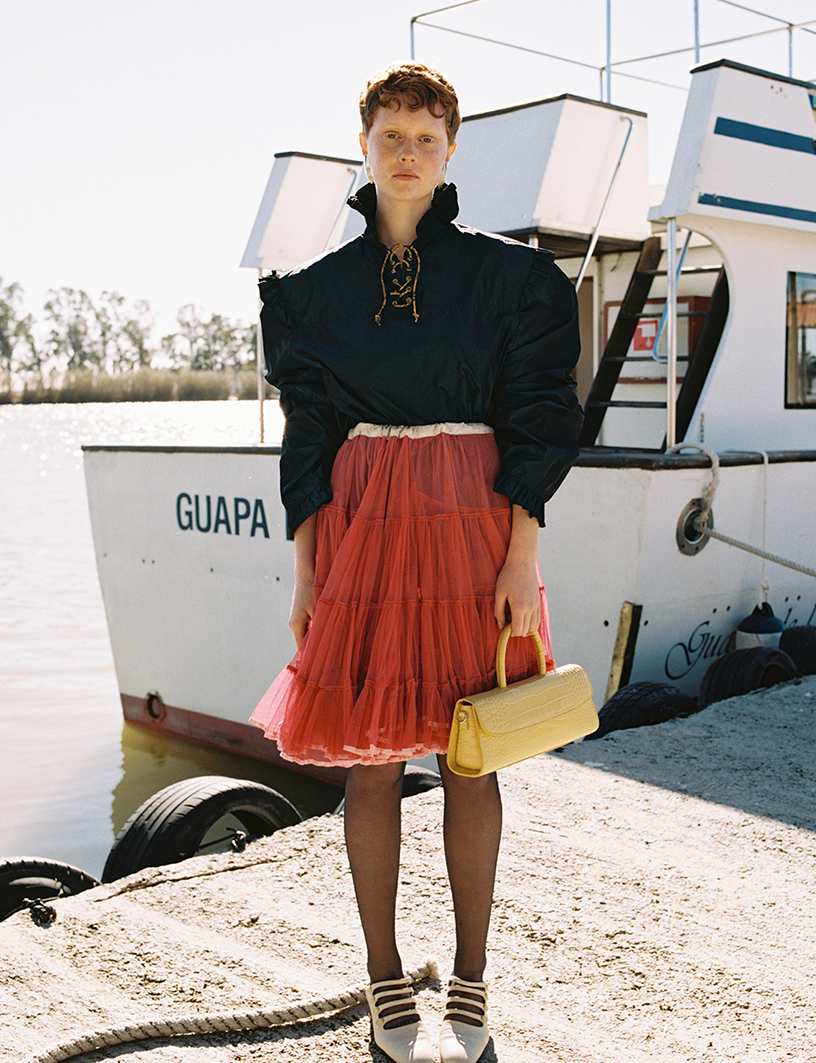 Moon - Amanda- Editorial - Berta Pfirsich