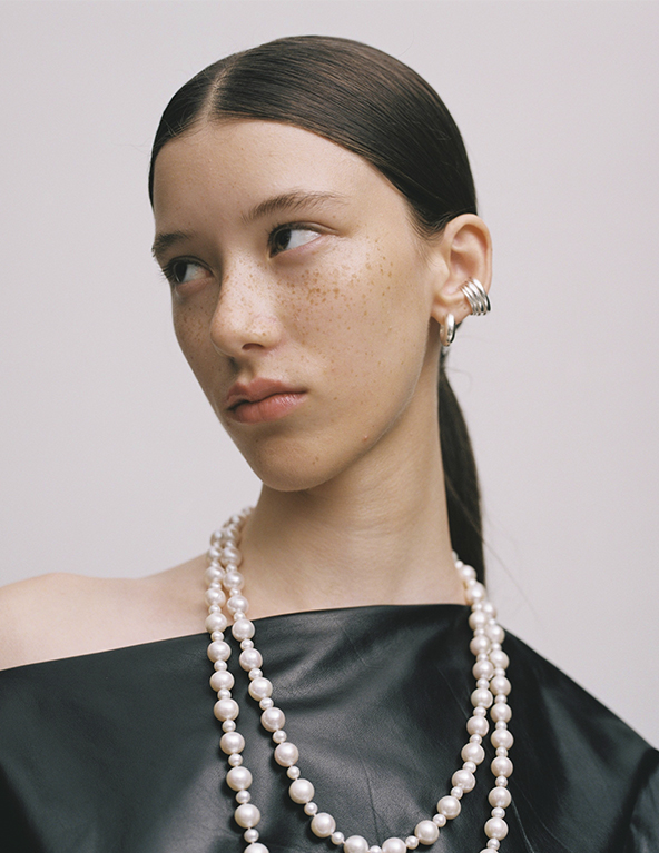 BEAUTIES_BERTA_PFIRSHICH_PHOTOGRAPHER_PRODUCTION_BARCELONA_8AM