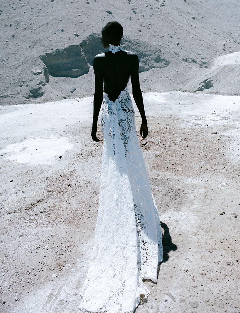 Photography by Bert Berta Pfirsich for L’Officiel de Ibiza.