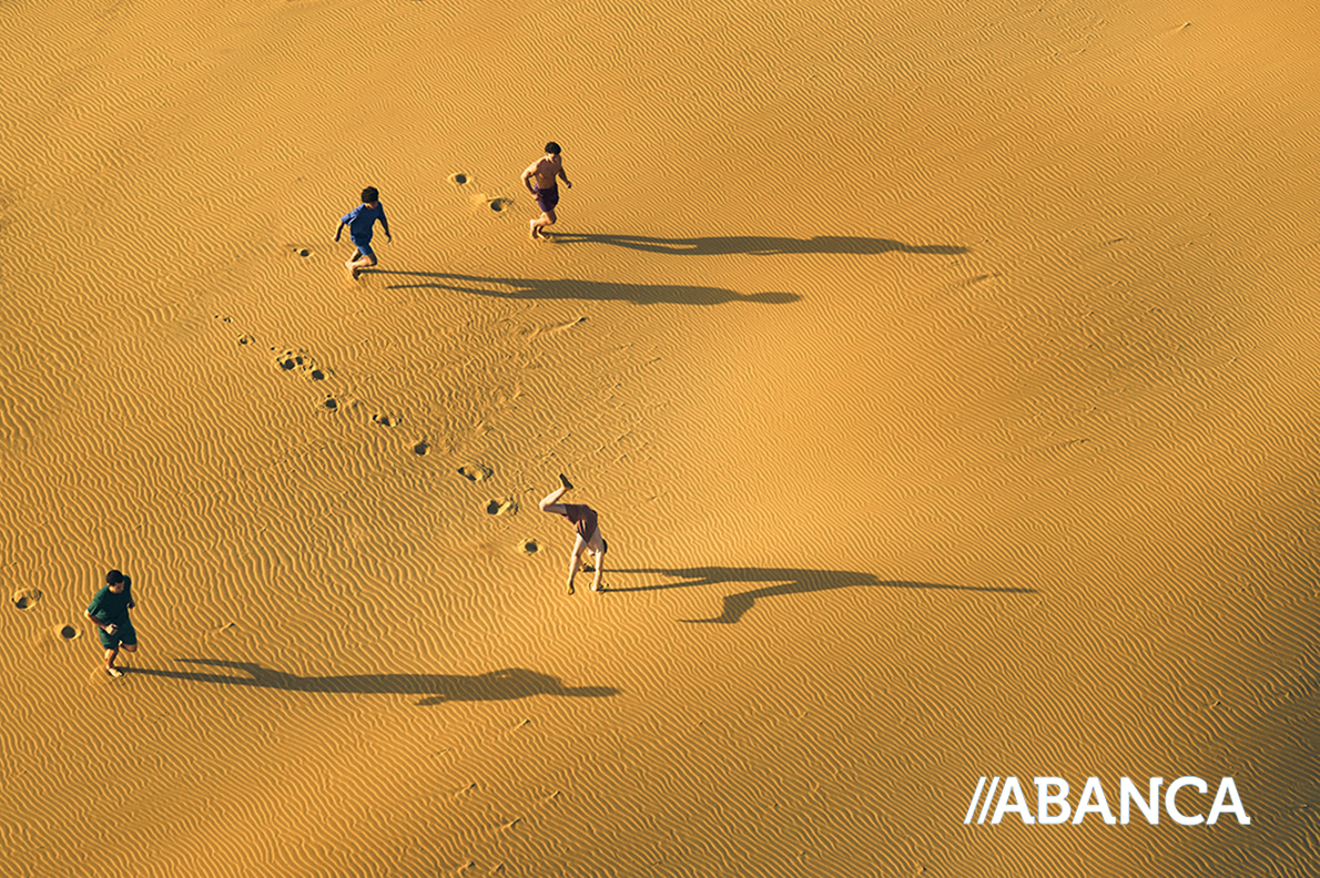 ABANCA campaign, photography by Esperanza Moya, produced by 8AM.